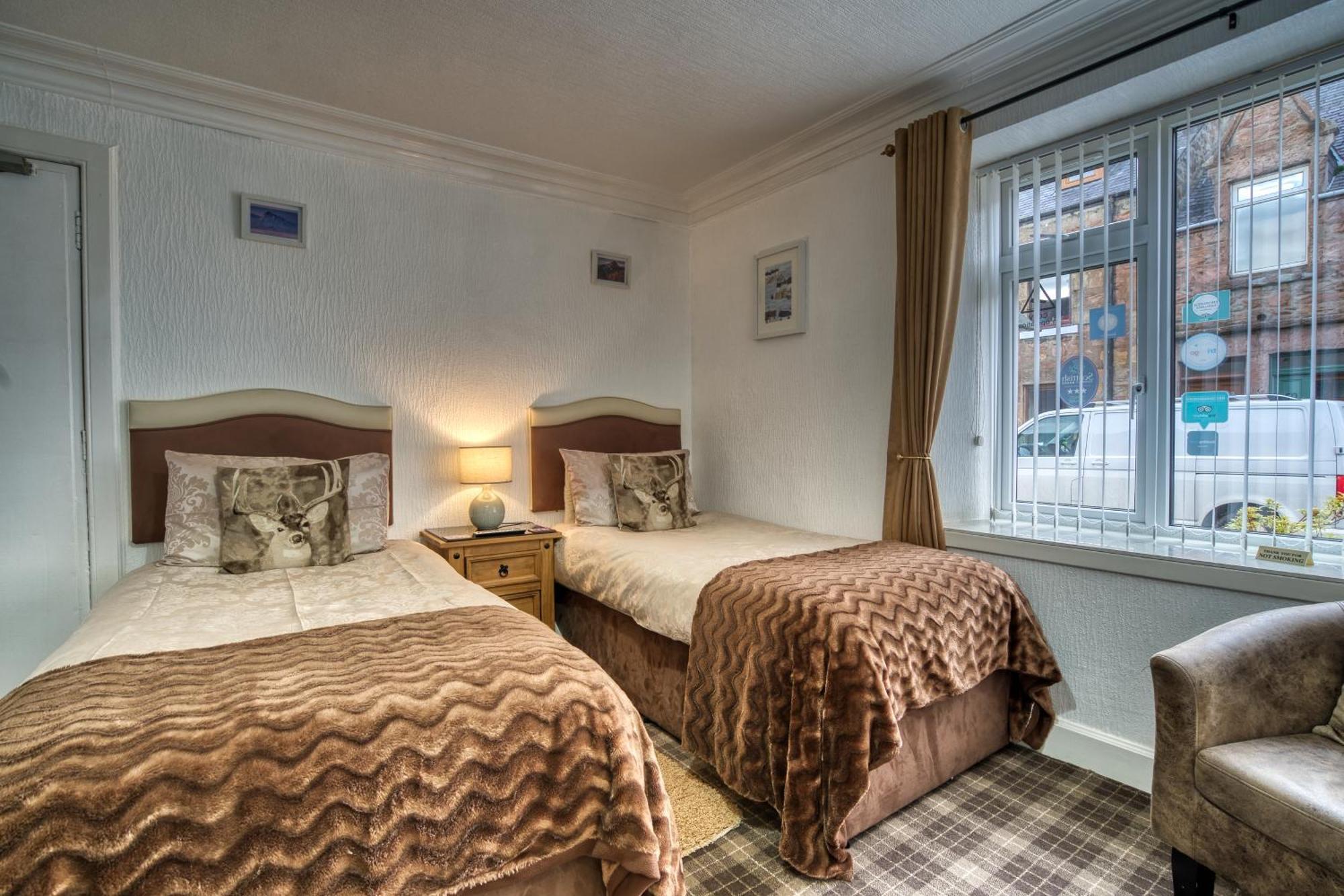 Pitfaranne Guest House Inverness Buitenkant foto