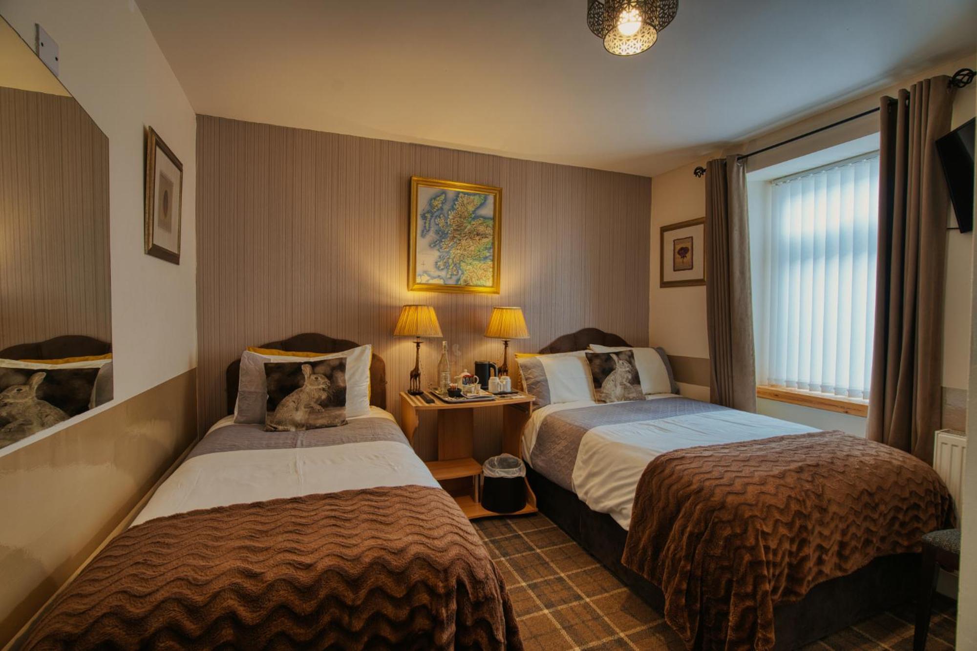 Pitfaranne Guest House Inverness Buitenkant foto