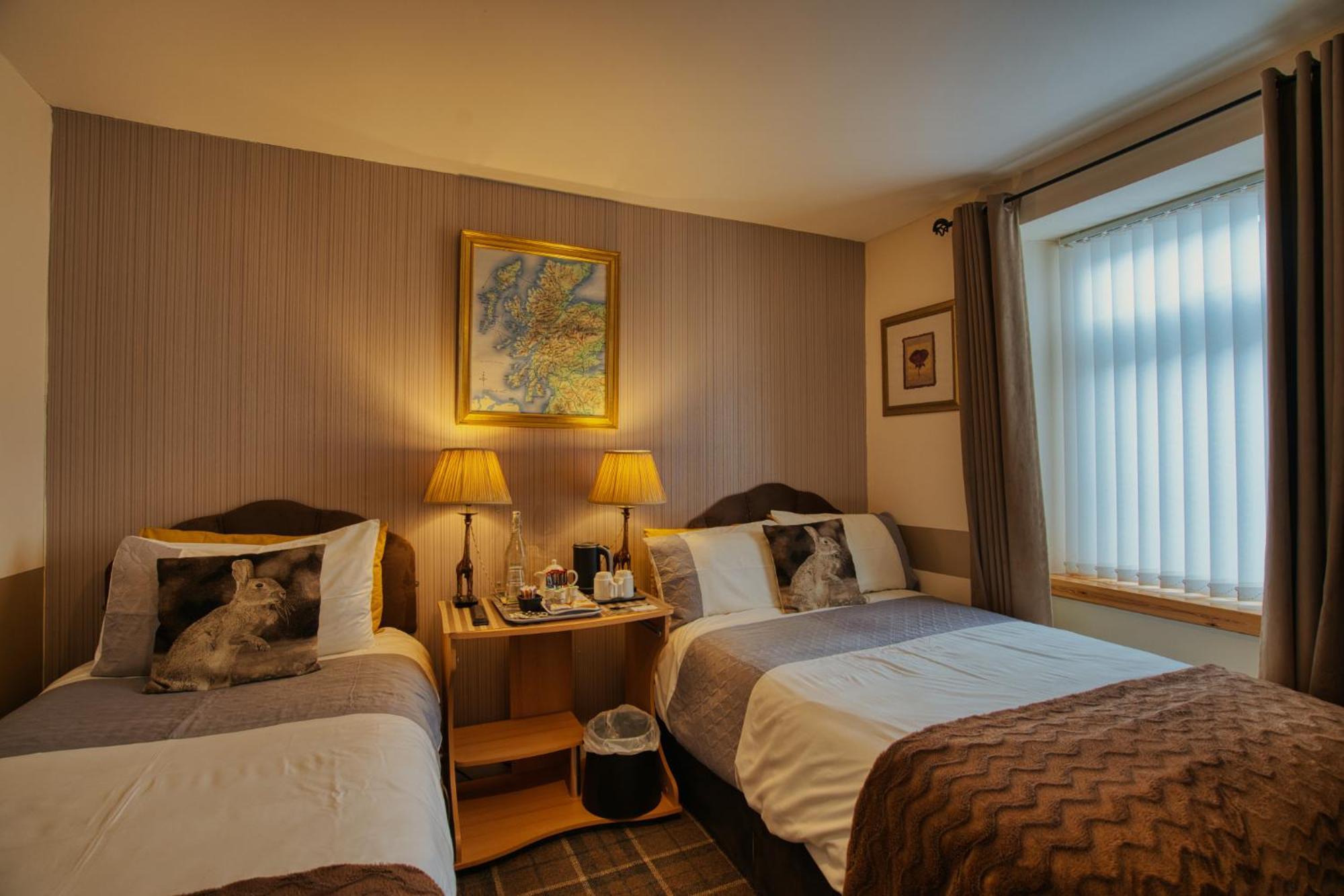 Pitfaranne Guest House Inverness Buitenkant foto