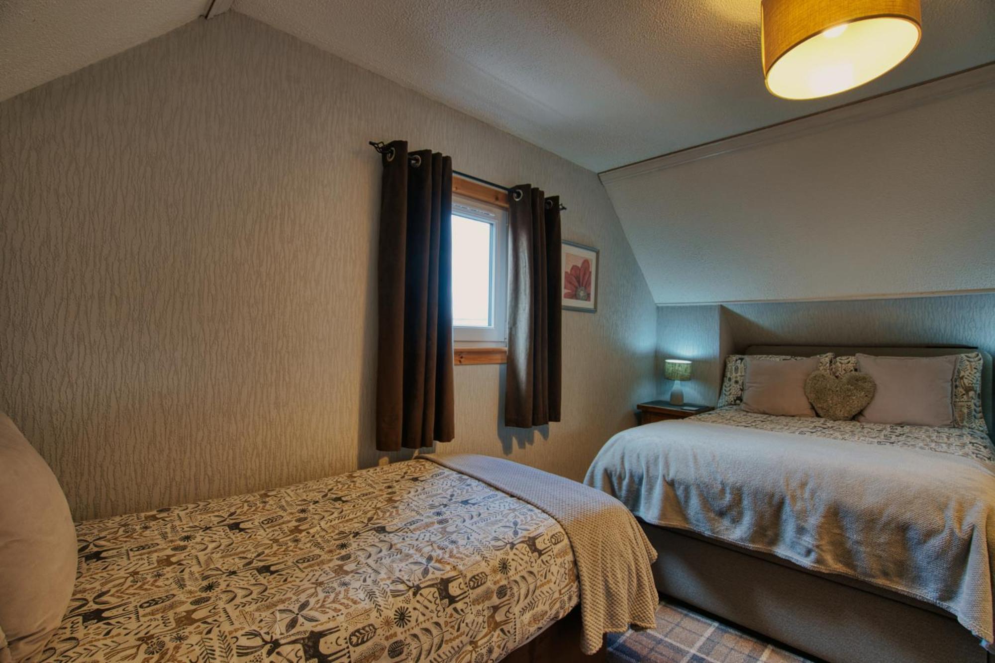 Pitfaranne Guest House Inverness Buitenkant foto