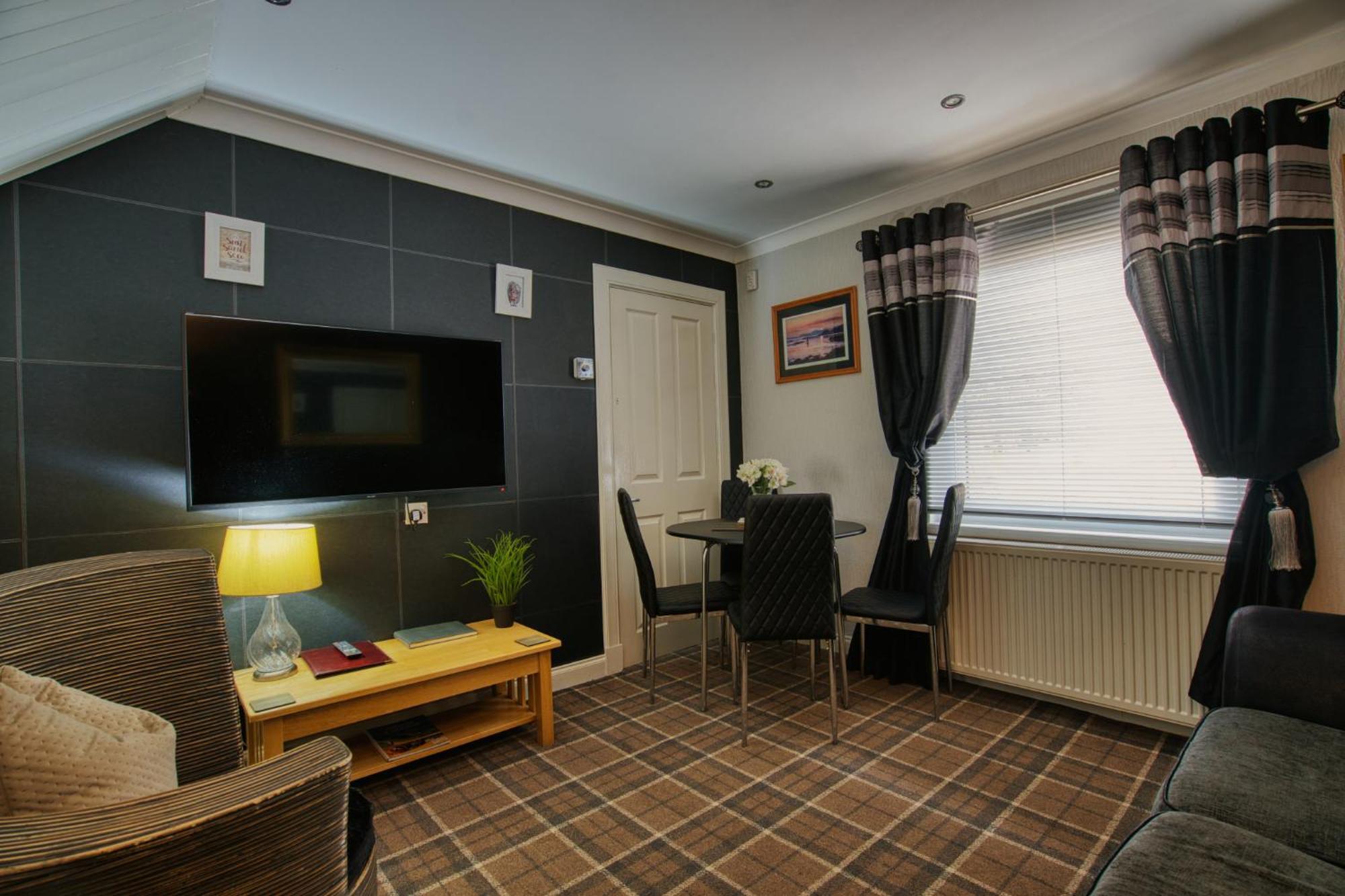 Pitfaranne Guest House Inverness Buitenkant foto