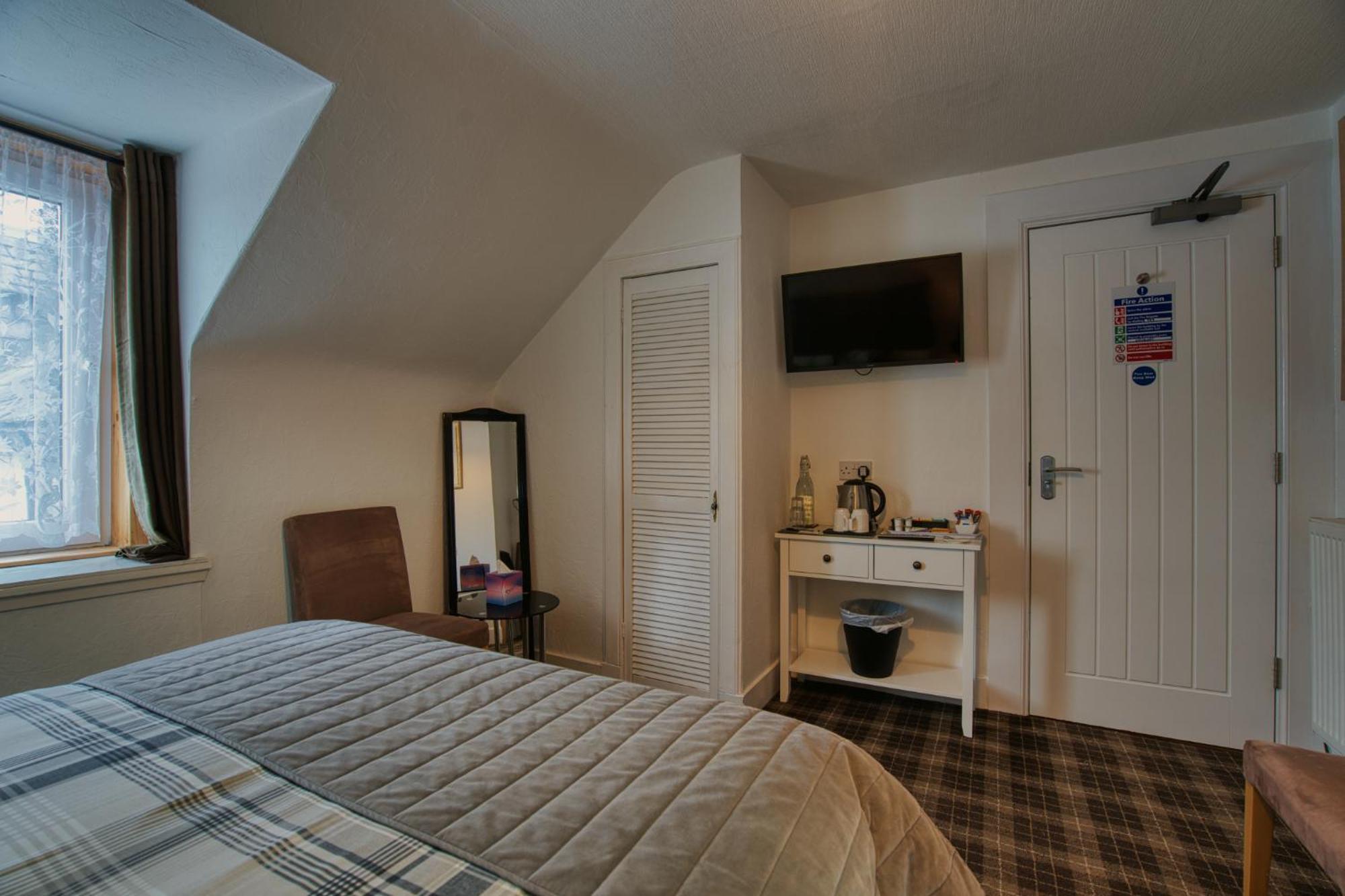 Pitfaranne Guest House Inverness Buitenkant foto