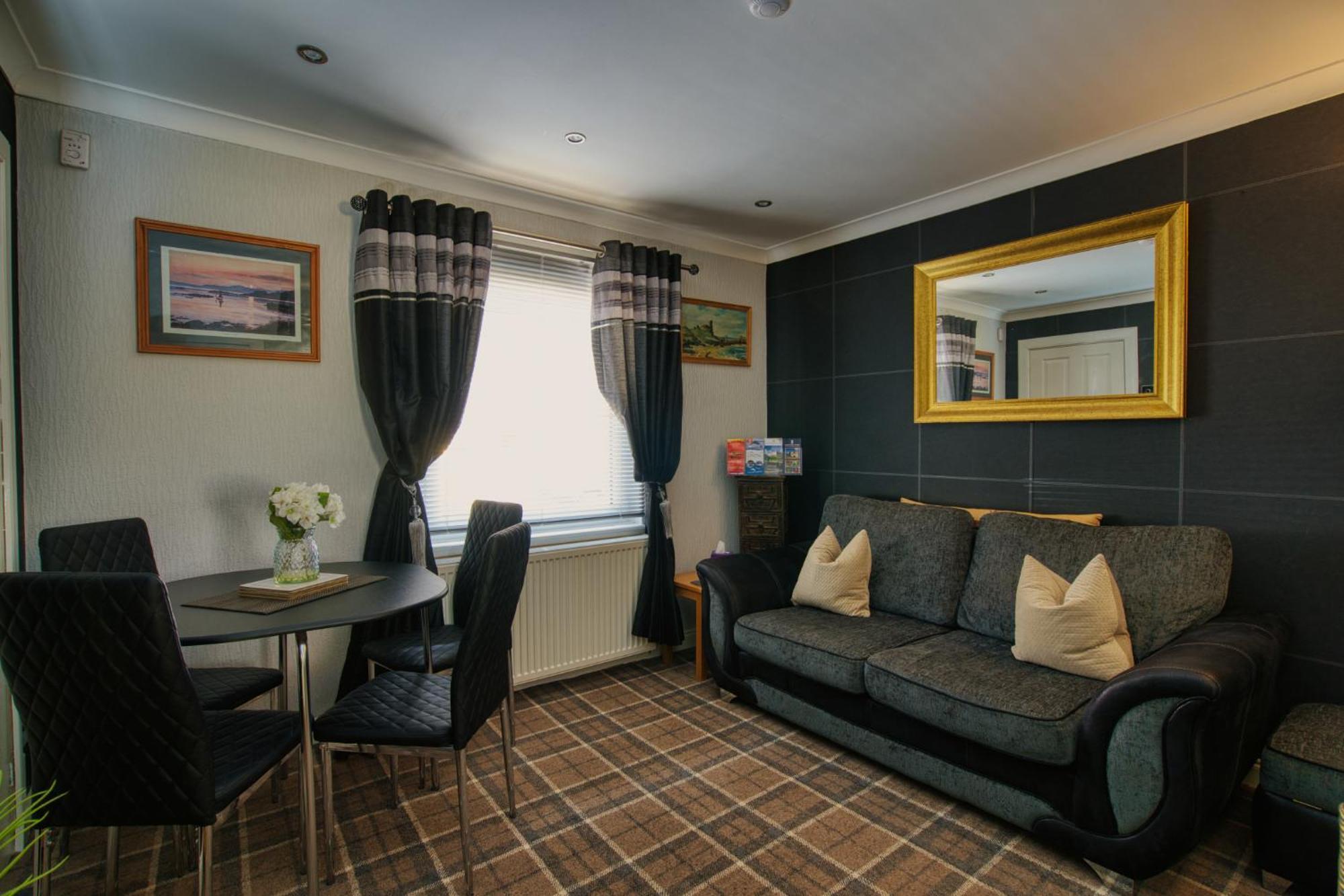 Pitfaranne Guest House Inverness Buitenkant foto