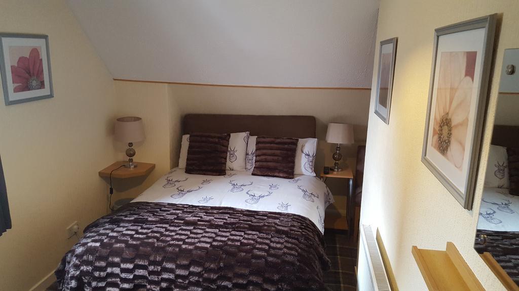 Pitfaranne Guest House Inverness Buitenkant foto