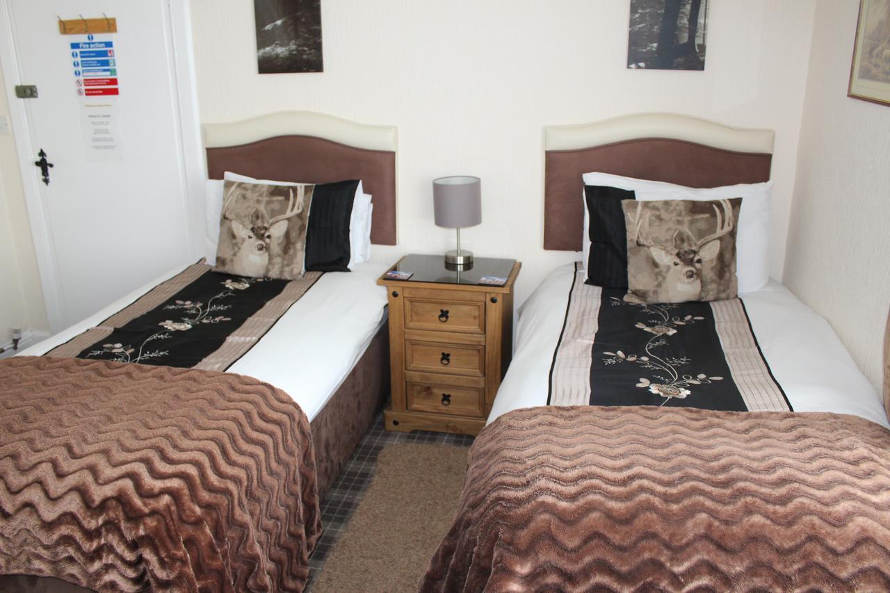 Pitfaranne Guest House Inverness Buitenkant foto